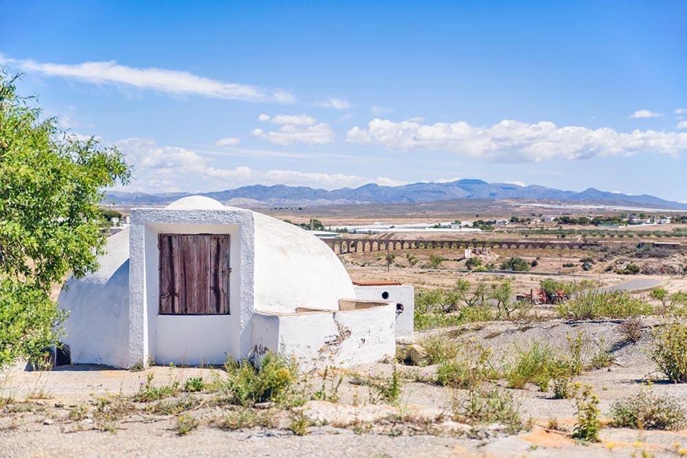 Cortijo Los Garridos - 8 Huespedes Fernan Perez Dış mekan fotoğraf